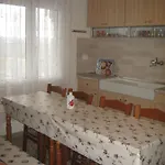 George House セオロゴス